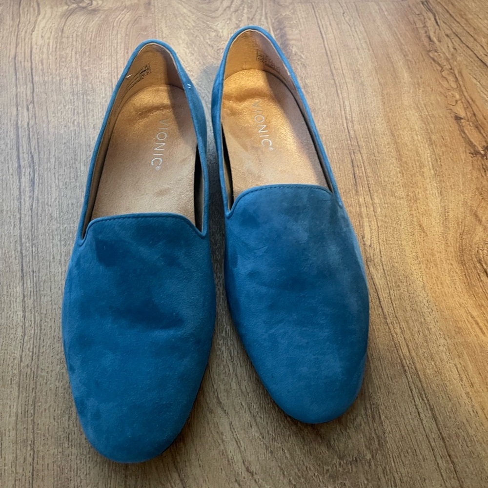 Vionic Blue Suede Loafers